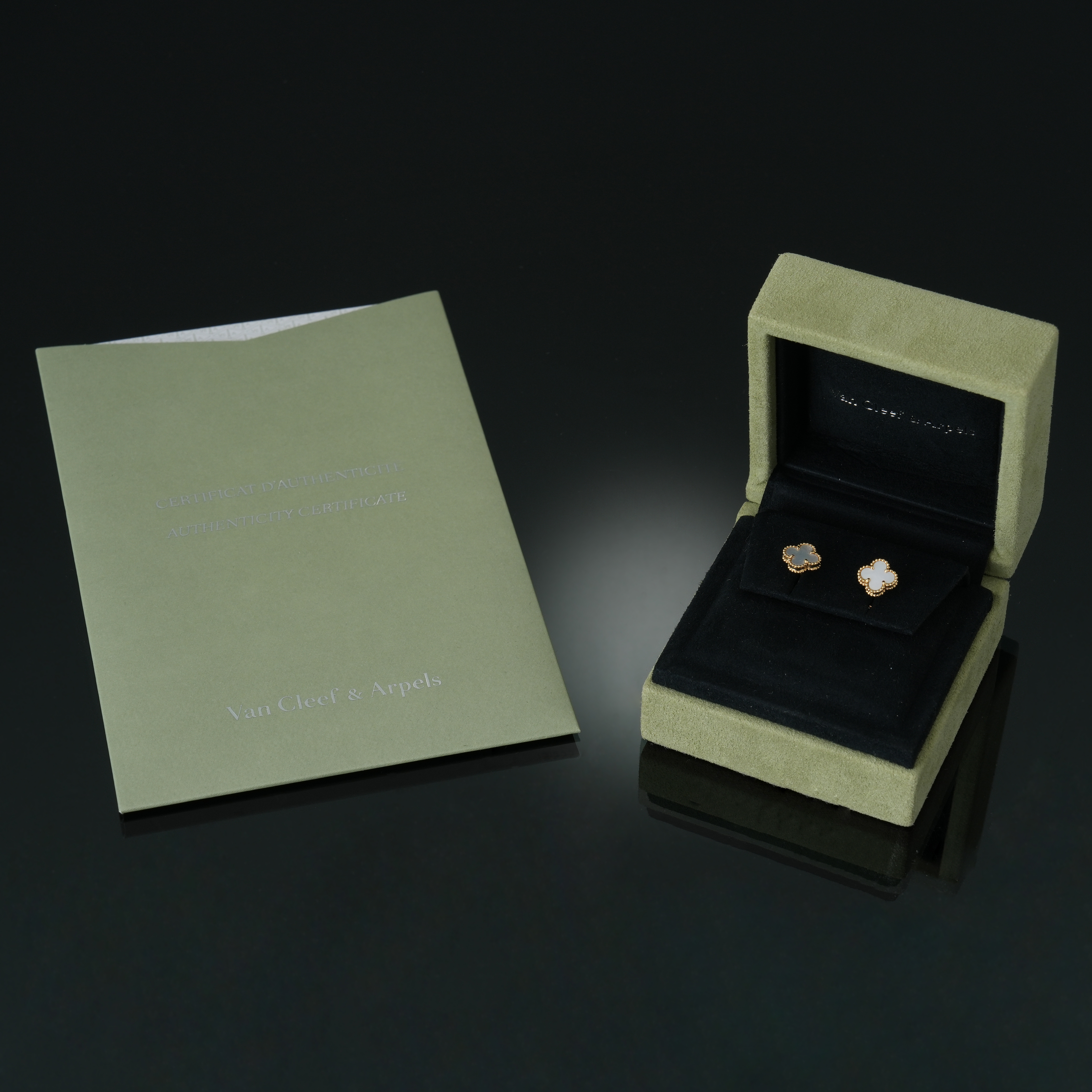 Van Cleef & Arpels(USED)반클리프앤아펠 스위트 알함브라 이어링